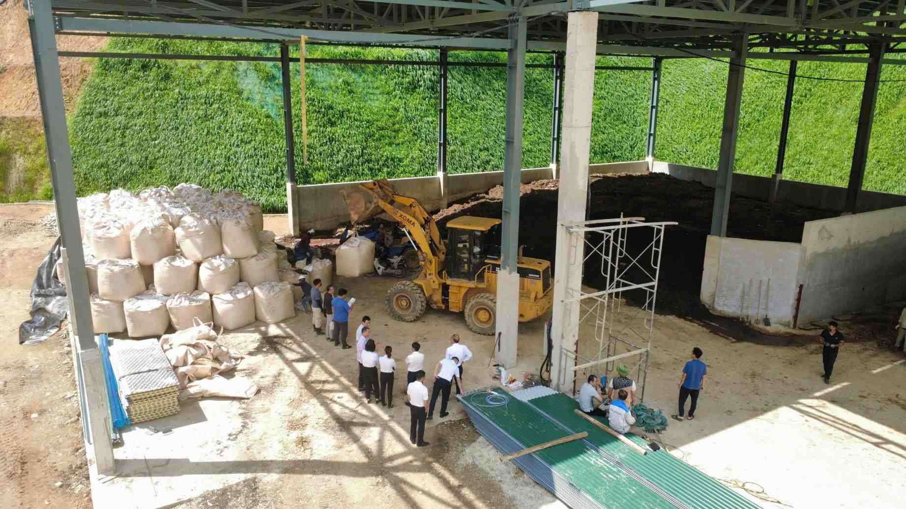 Khu nhà xưởng, khu tập kết nguyên liệu và hạng mục lên men đang được hoàn thiện, hướng tới công suất tối đa 50 tấn/ngày đêm. Ảnh: Agribank