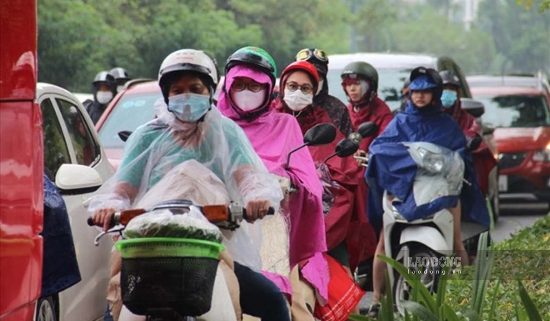 Weather forecast for tomorrow July 18 in the midlands and mountainous areas of the Northern region with thunderstorms. Photo: Nguyen Thanh