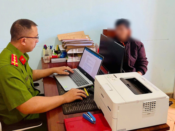 Thời gian qua, cơ quan Công an trên địa bàn tỉnh mời gọi, xử phạt nhiều trường hợp vi phạm trên không gian mạng. Ảnh: Công an Gia Lai 