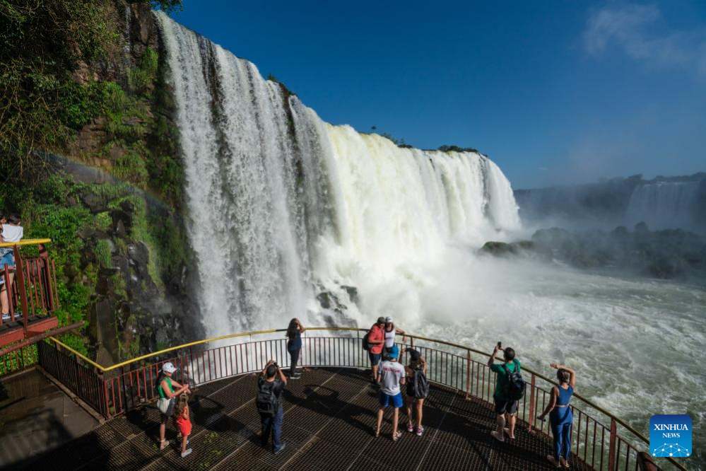 Iguazú Falls. Photo: Xinhua