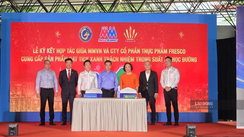 MM Mega Market cùng các đối tác mở rộng triển khai chương trình “Tick xanh trách nhiệm“. Ảnh: Ngọc Lê