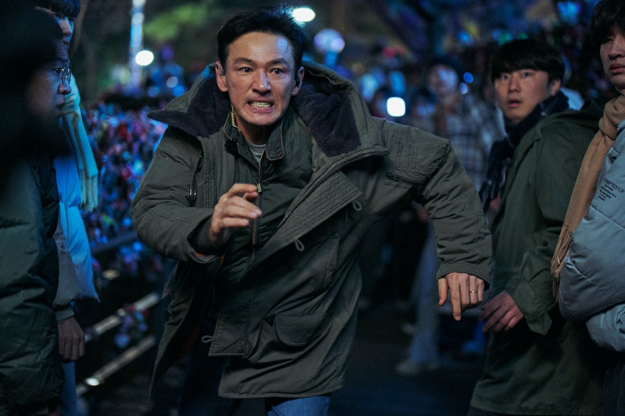 Una escena de la película protagonizada por Hwang Jung Min. Foto: CJ proporcionada