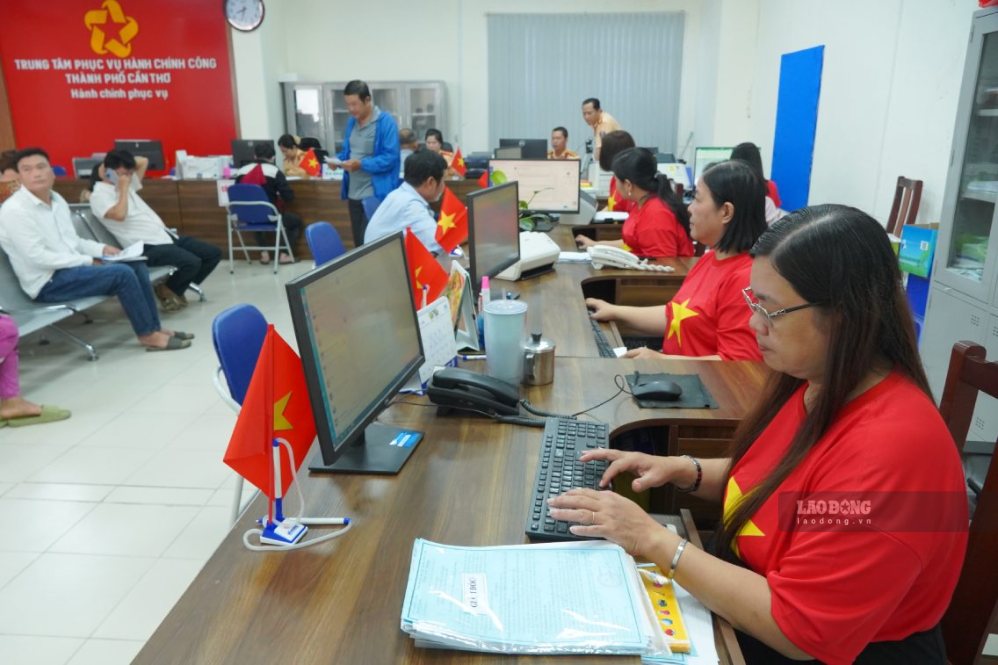 After the arrangement, Can Tho proposed that the Ministry of Home Affairs guide the creation of a source of female cadres, especially at the commune level. Photo: Ta Quang