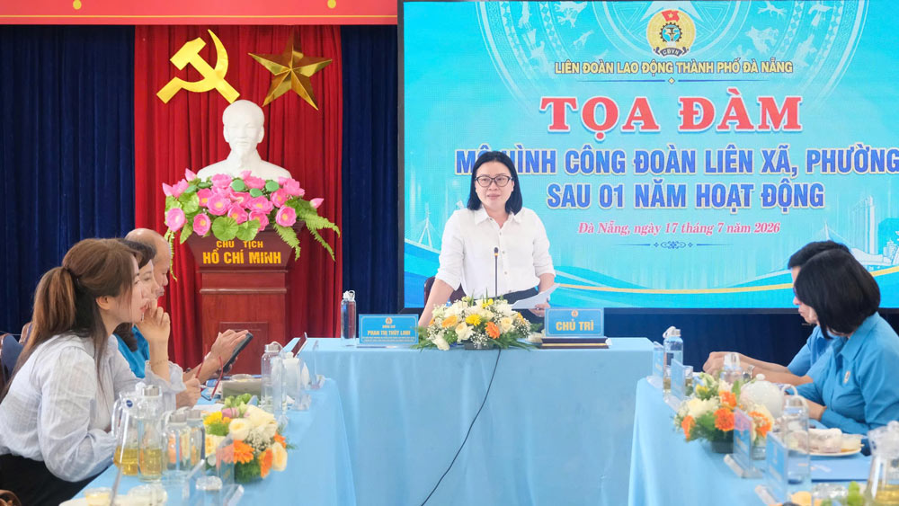 Da Nang City Labor Federation organizes a seminar on "Model of Commune and Ward Trade Unions after 1 year of operation". Photo provided by Da Nang Trade Union