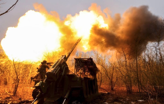 Russian artillery on duty on the battlefield. Photo: TASS