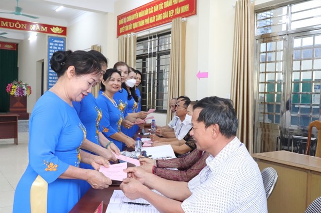 La provincia de Quang Ninh organiza la elección de jefes de aldea, caserío y barrio en agosto de 2026. Foto: Quangninh. gov. vn