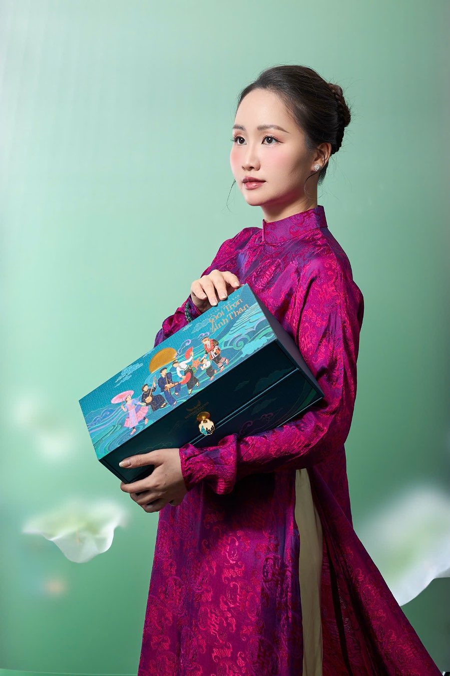 Bộ sưu tập bánh Trung thu 2026 của Mường Thanh không chỉ là món quà ẩm thực mà còn là lời tri ân, kết nối tình thân và lan tỏa bản sắc Việt trong mùa Trung thu. Ảnh: Mường Thanh