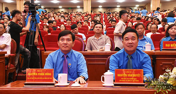Phó Chủ tịch Tổng LĐLĐVN Nguyễn Xuân Hùng dự hội nghị. Ảnh: Nguyễn Huệ