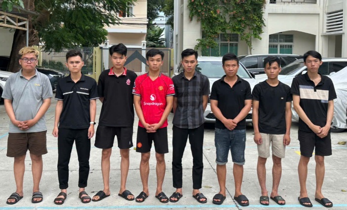 ​Đà Nẵng triệt xóa đường dây cá độ bóng đá quy mô lớn ngay trong mùa World Cup. Ảnh: Công an Đà Nẵng cung cấp