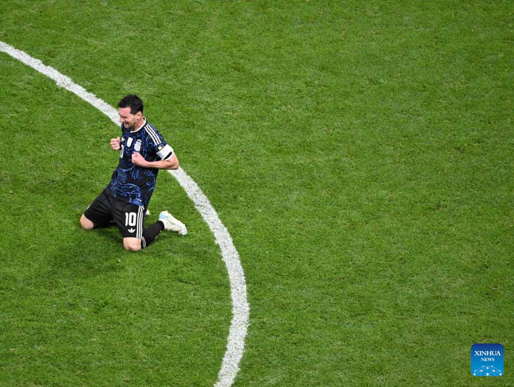 Thời gian đã bỏ quên Messi. Ảnh: Xinhua