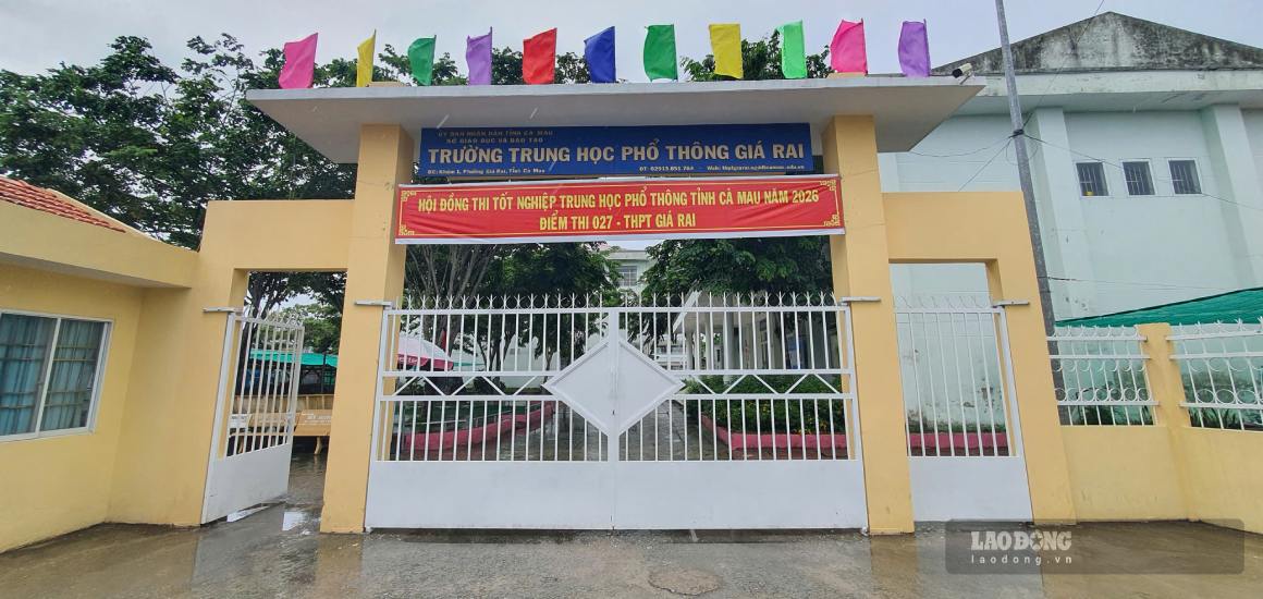 Trường THPT Giá Rai, Cà Mau hiện nay, theo phương án dự kiến trường THPT Trần Văn  Bảy sẽ được sáp nhập vào đây. Ảnh: Nhật Hồ.