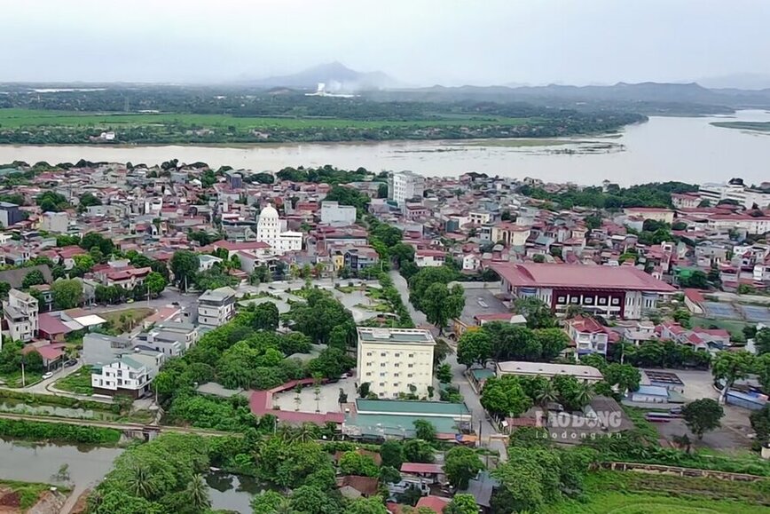 Một góc khu vực trung tâm thị xã Phú Thọ cũ (nay là các phường: Phú Thọ, Phong Châu và Âu Cơ. Ảnh: Tô Công