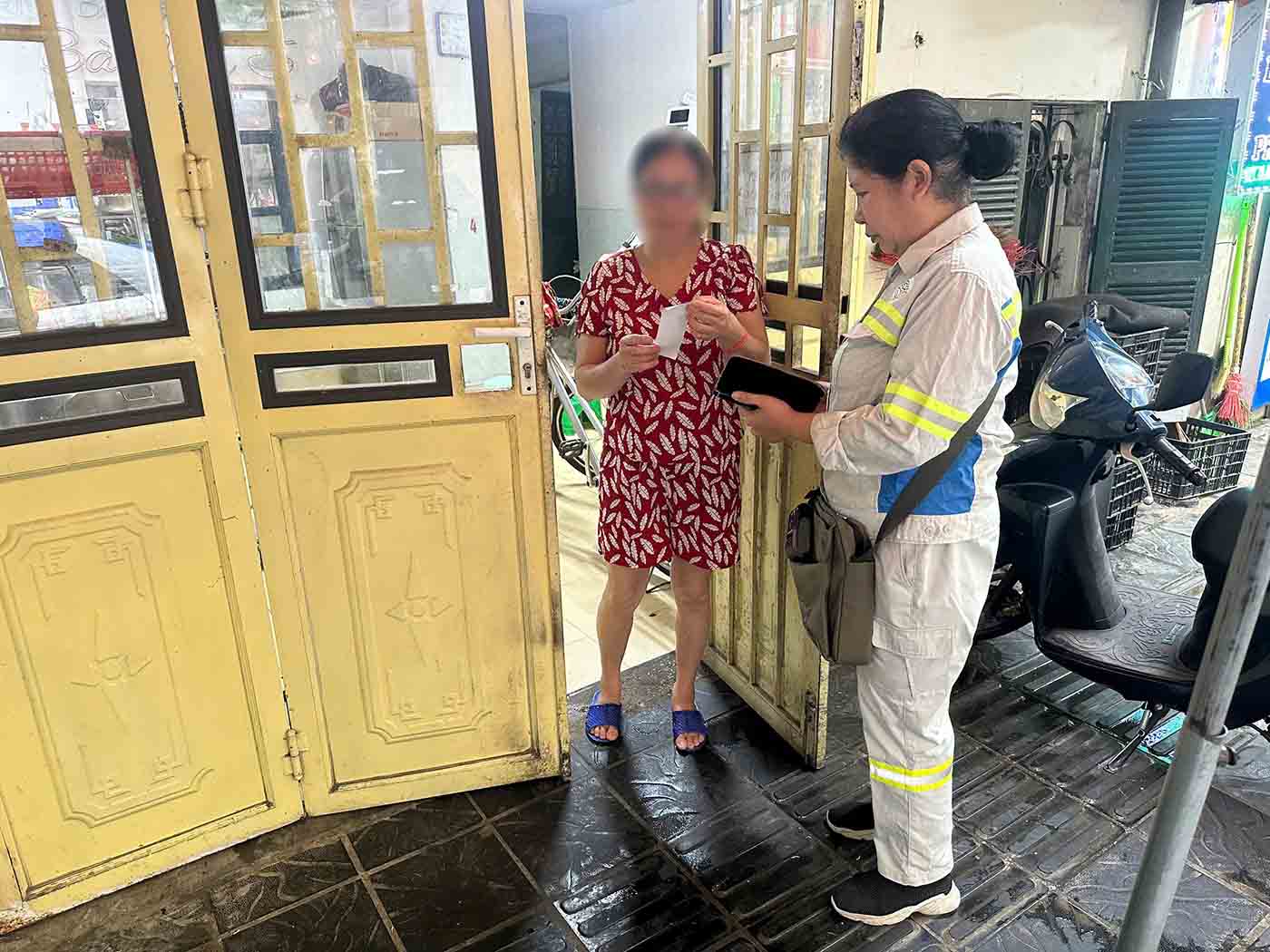 URENCO Hà Nội thông báo lộ trình thu giá dịch vụ vệ sinh môi trường giai đoạn 2026 - 2027. Ảnh: URENCO Hà Nội cung cấp