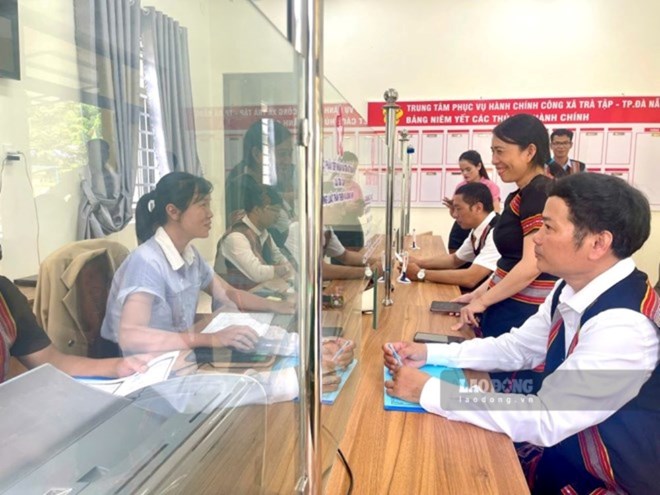 Cách tính tiền trợ cấp Trưởng thôn sinh năm 1965 nghỉ việc do sáp nhập thôn căn cứ Điều 10 Nghị định 154/2025/NĐ-CP. Ảnh: Trần Thi