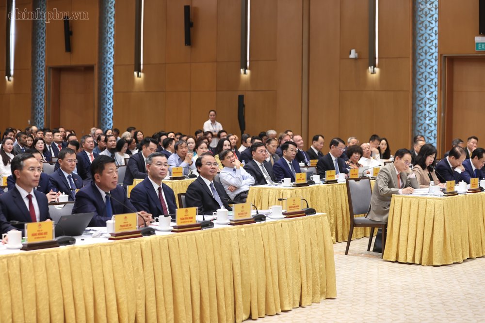 Hội nghị Thường trực Chính phủ với cộng đồng doanh nghiệp. Ảnh: VGP