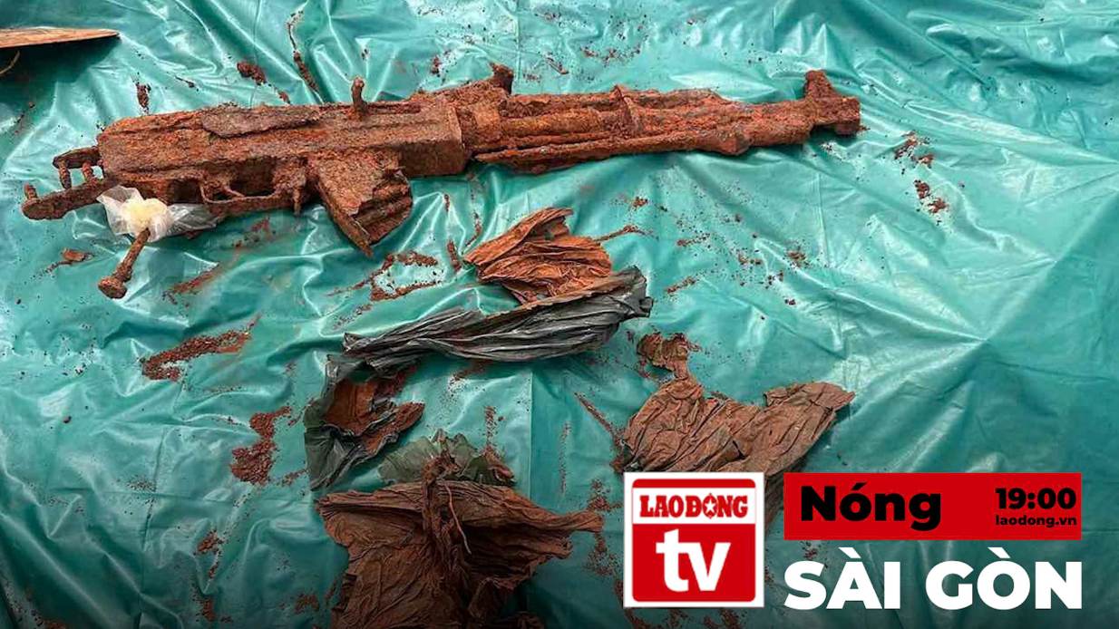Saigon Hot News: Dong Nai discovers many artifacts of AK rifles and cylinders suspected to be of martyrs