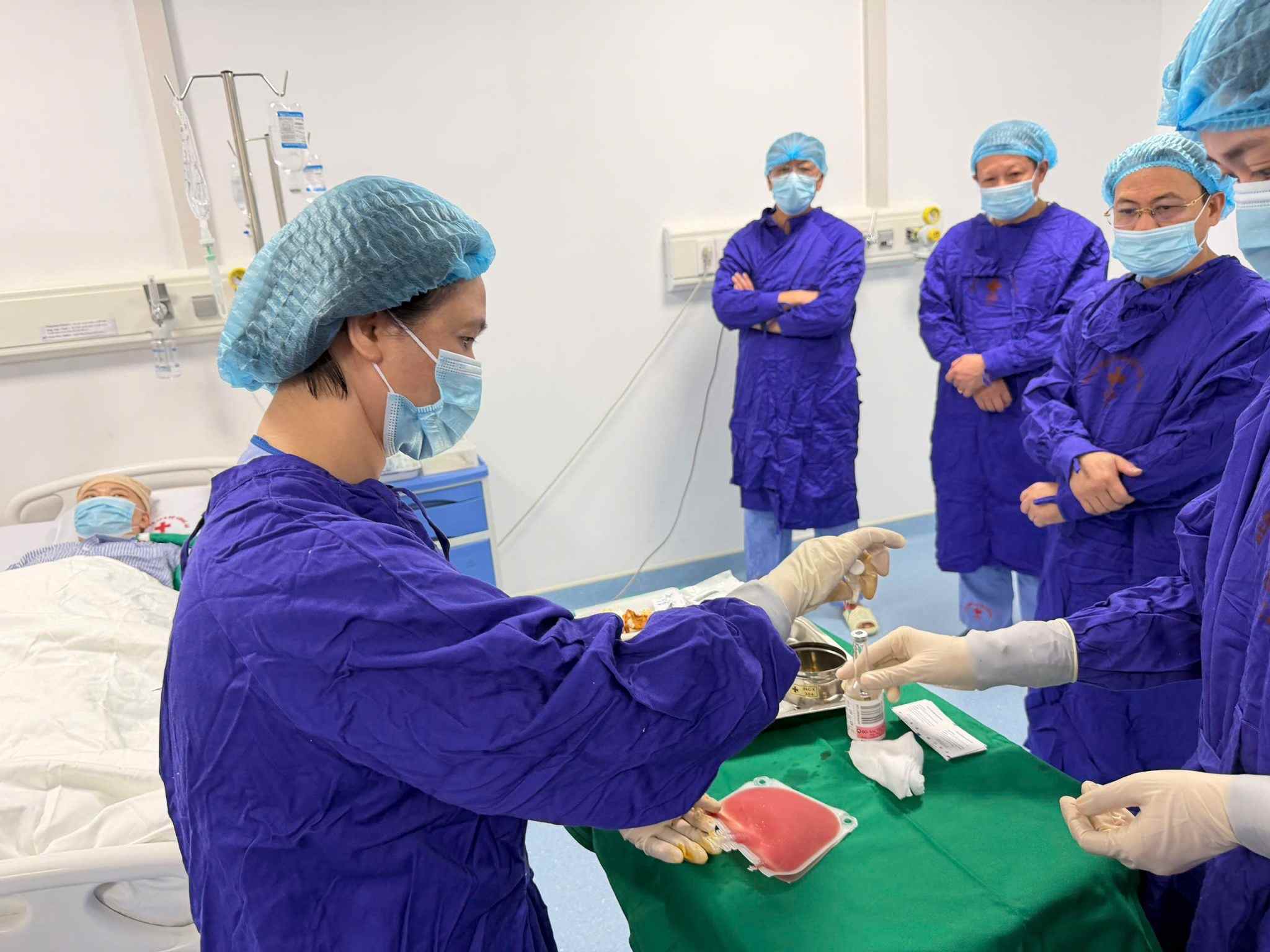 Bệnh viện 19-8 triển khai ghép tế bào gốc ở người bệnh u lympho. Ảnh: BVCC