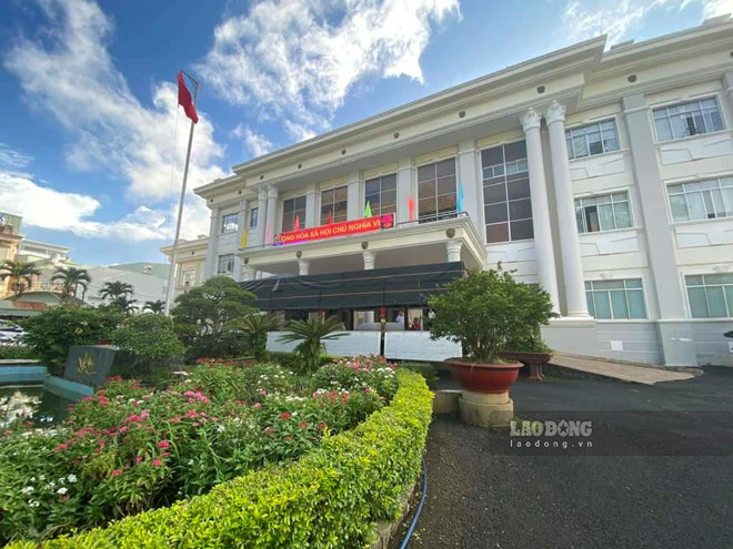 The Department of Finance and communes seriously review and soon have plans to arrange and handle redundant public houses and land. Photo Thanh Tuan