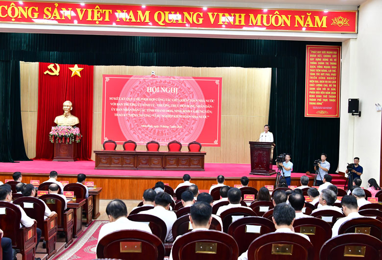 Preliminary conference, signing of the Regulation on coordination of work between SAV and the Standing Committee of the Provincial Party Committee, Standing Committee of the People's Council, People's Committee of provinces: Thanh Hoa, Ninh Binh and Hung Yen. Photo: SAV