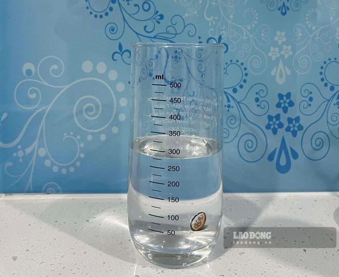 Drinking too little water is one of the reasons for increased uric acid. Photo: Kieu Vu.