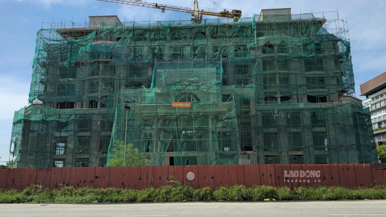 Hạng mục khối nhà 8 tầng đã cơ bản hoàn thiện xong phần xây thô. Ảnh: Nguyễn Trường