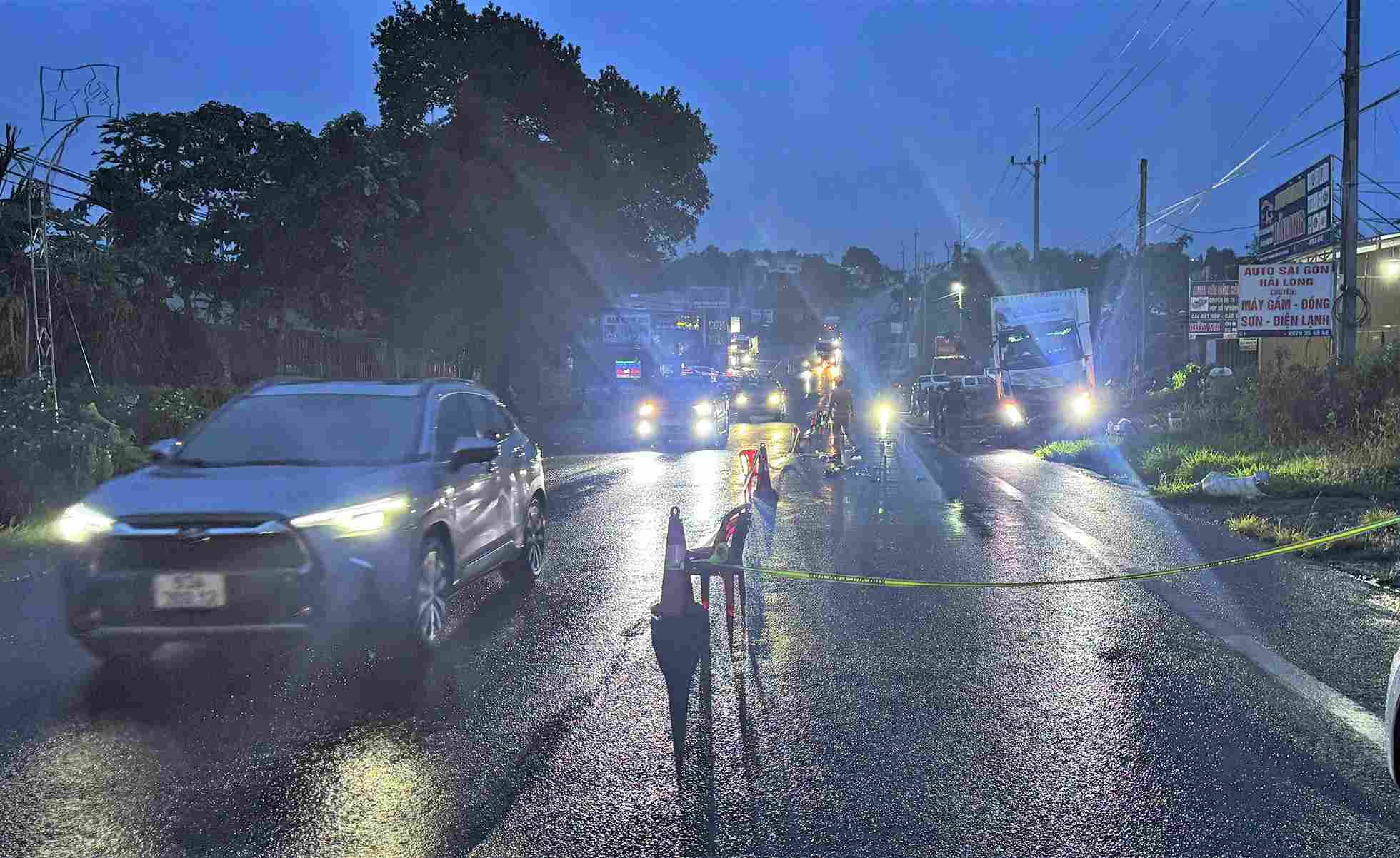 Escena del accidente de tráfico. Foto: Than Hy