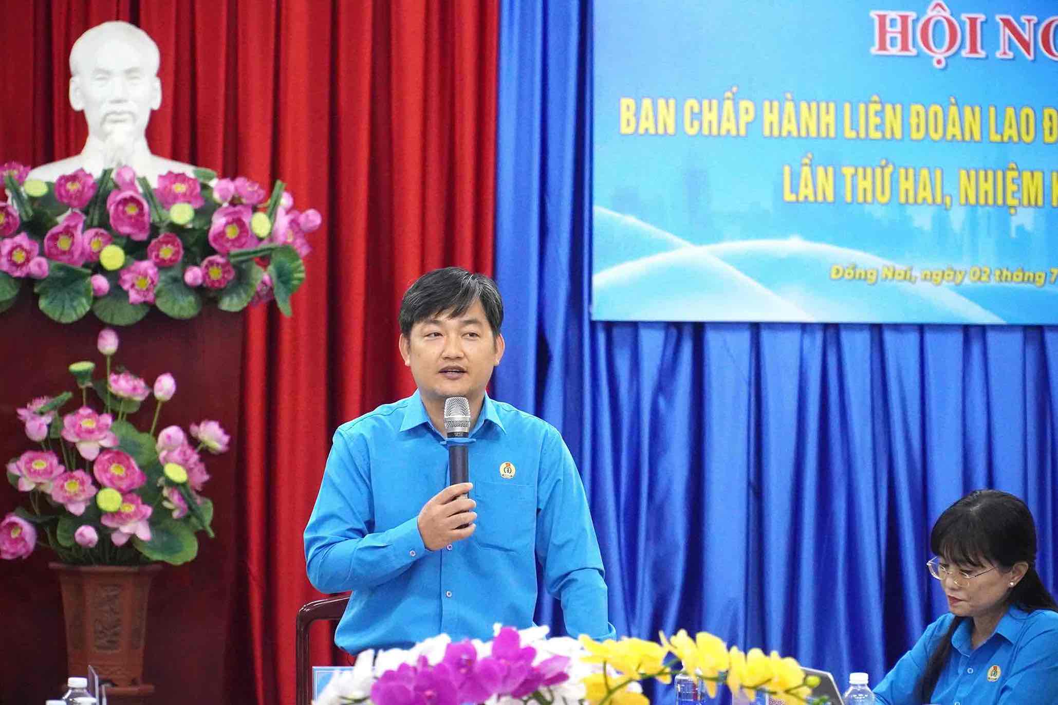 Ông Nguyễn Quốc Dũng, Chủ tịch LĐLĐ TP Đồng Nai phát biểu chỉ đạo tại Hội nghị. Ảnh: HAC