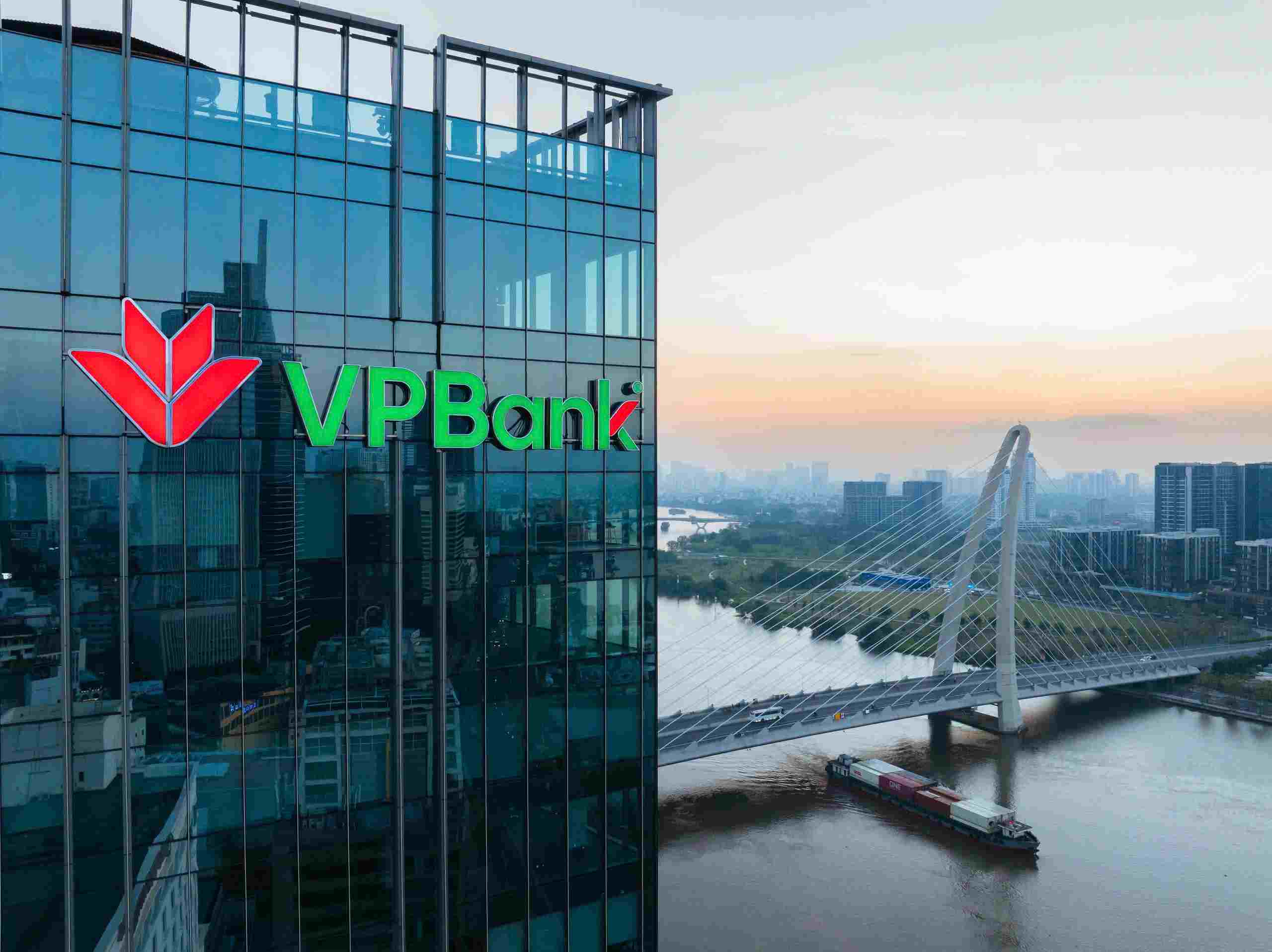 VPBank in the list of 2,000 largest businesses in the world for the third consecutive year. Photo: VPBank