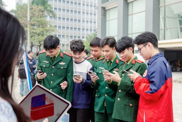 Students of the Academy of Encryption Engineering at the Career Orientation Day. Photo: Academy of Encryption Engineering
