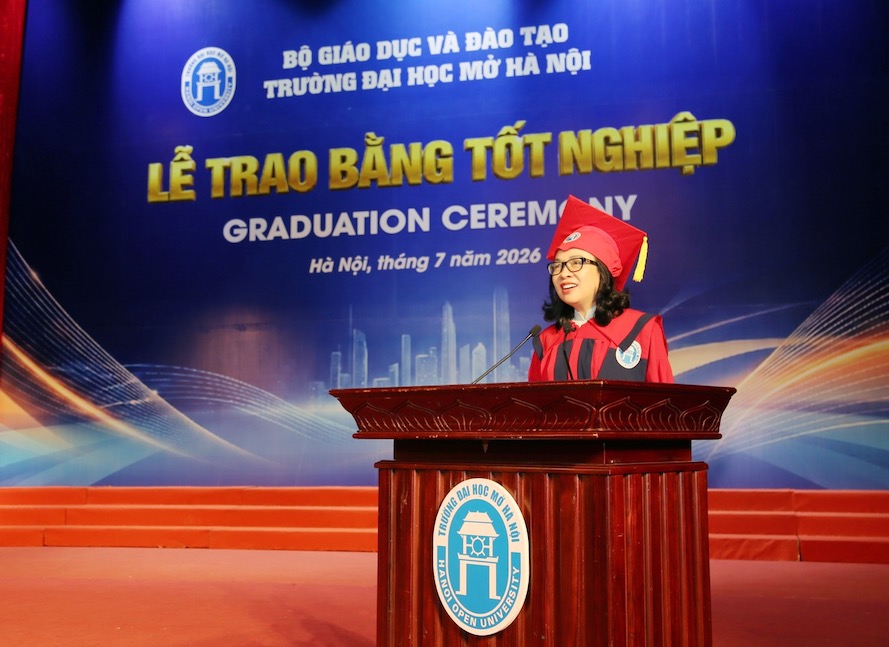 PGS.TS Nguyễn Thị Nhung - Hiệu trưởng Trường Đại học Mở Hà Nội