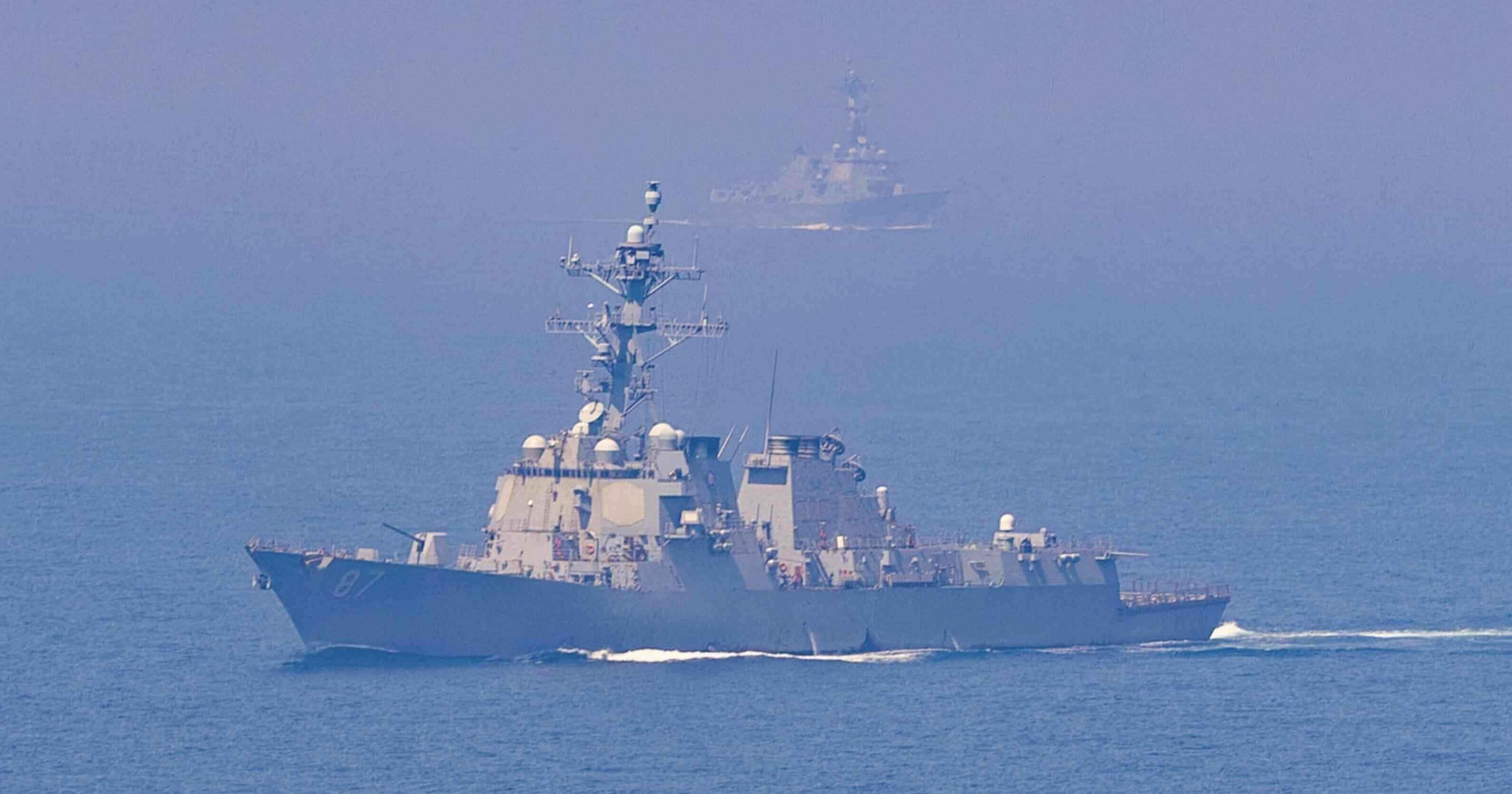 A US naval ship in the Strait of Hormuz. On July 19, President Trump announced the latest airstrike targeting Iran to commemorate fallen US soldiers. Photo: CENTCOM