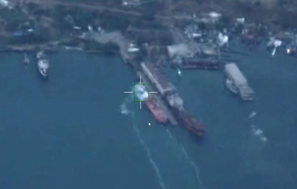 Ukrainian port of Odessa during a Russian UAV attack. Photo: TASS