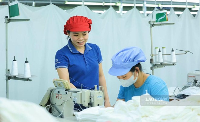 Công đoàn Việt Nam luôn nỗ lực bảo vệ quyền lợi, nâng cao chất lượng sống của người lao động. Ảnh: Hải Nguyễn