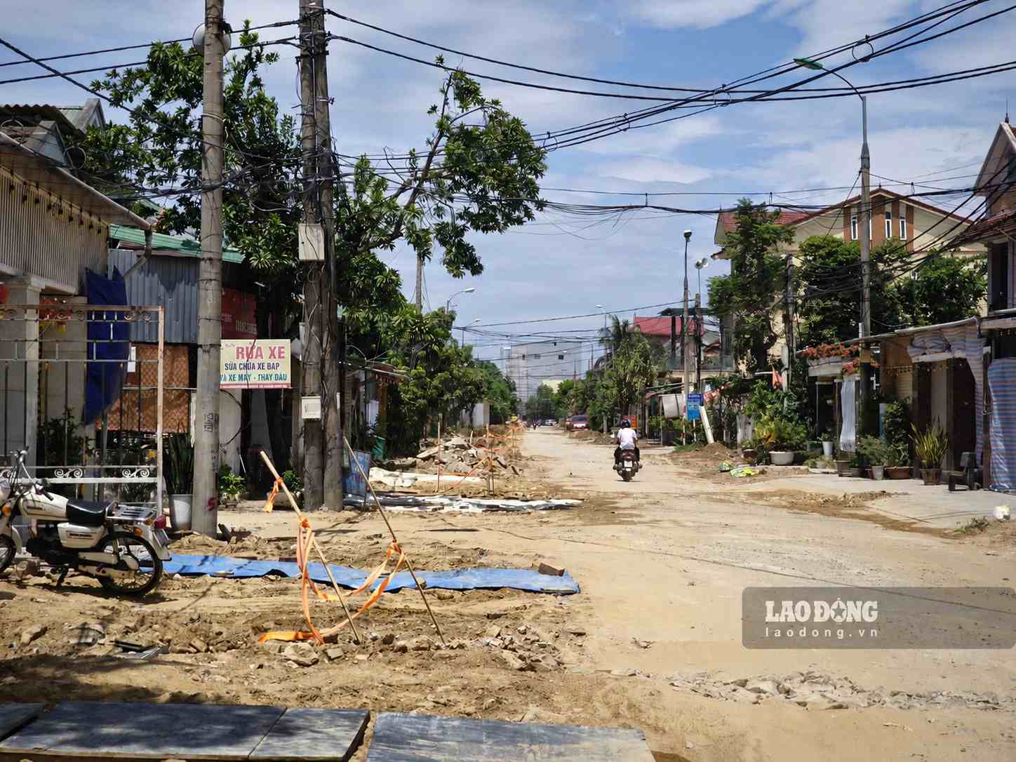 Đường Nguyễn Gia Thiều từng là một trong những tuyến đường xuống cấp nghiêm trọng nhất khu vực đô thị Vinh. Ảnh: Quang Đại