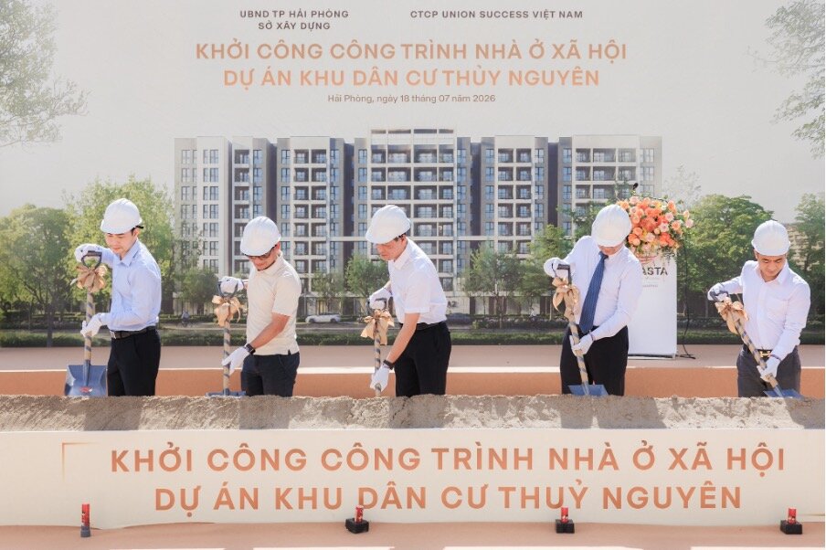 Van Phu started construction of social housing area in Vlasta - Thuy Nguyen Urban Area on the morning of July 18.