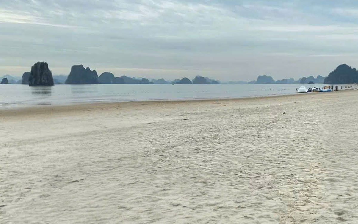 Sea area where the drowned student was found. Photo: Quang Ninh