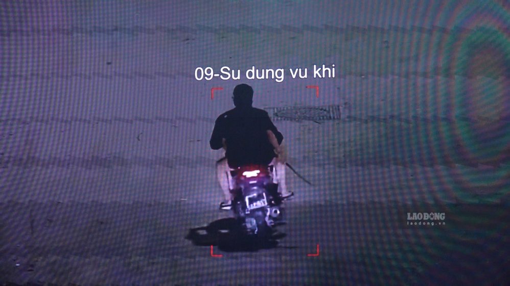 Process of handling when AI cameras in Hanoi detect people carrying weapons on the road