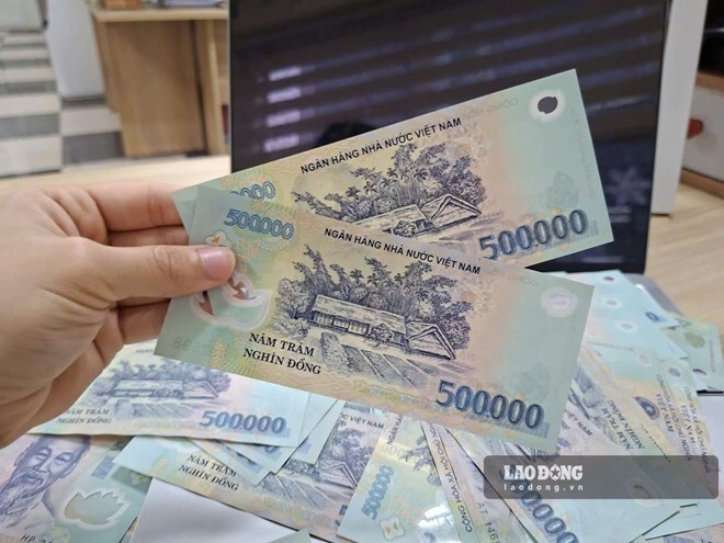 HDBank's highest online savings interest rate is currently at 5.6%. Photo: Thach Lam