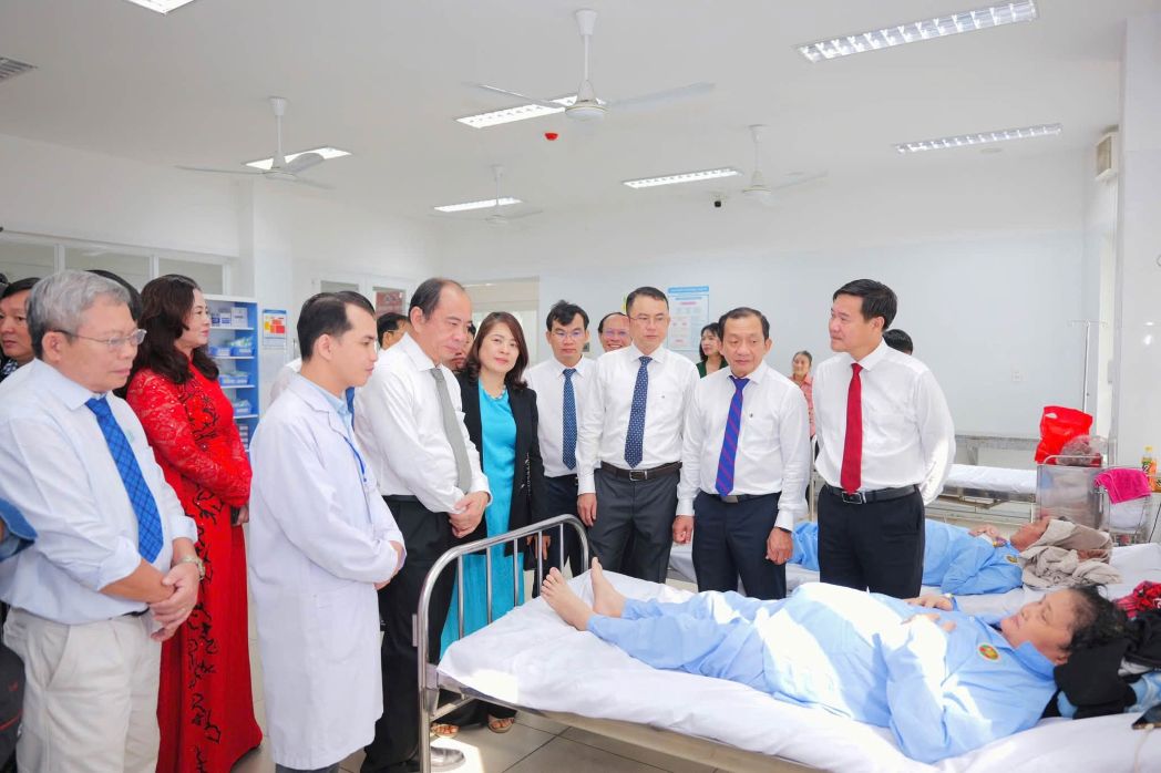 Hospitals in the center of Ho Chi Minh City will support improving the quality of medical examination and treatment for medical centers in Binh Duong region. Photo: Binh Duong General Hospital
