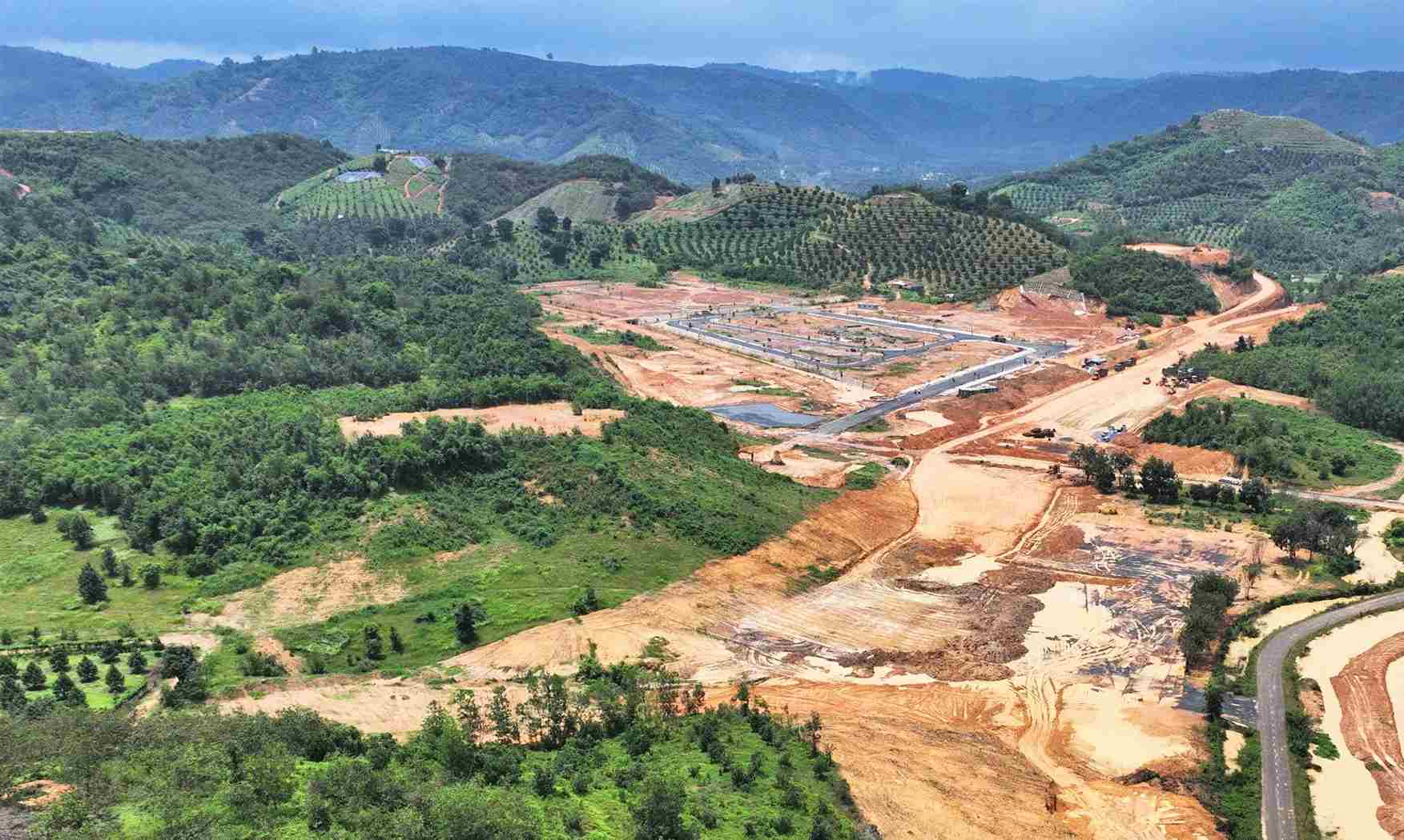 Two key expressway projects are expected to create a boost to attract investment in Lam Dong. Photo: Phuc Khanh