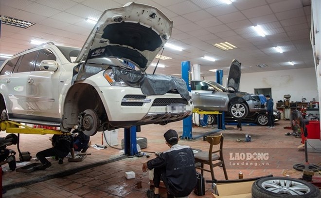 Modern diagnostic equipment supports fault detection, but technician experience still determines the effectiveness of repair and the ability to thoroughly fix car problems. Photo: Nguyen Chan