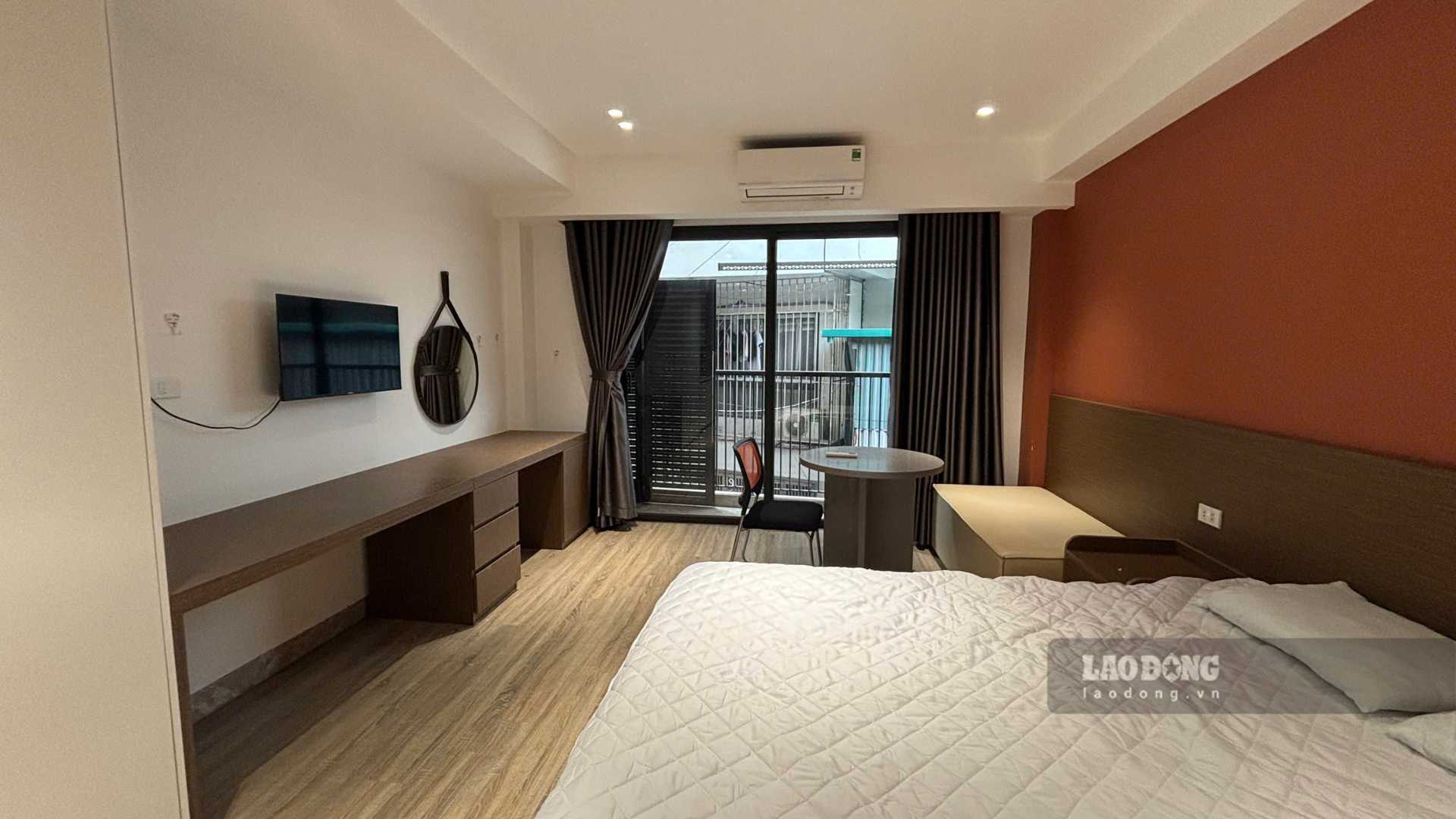 Studio apartments in a mini-apartment on Trung Kinh street (Cau Giay ward, Hanoi) are applying a fixed electricity bill of 4,500 VND/kWh. Photo: Song Anh