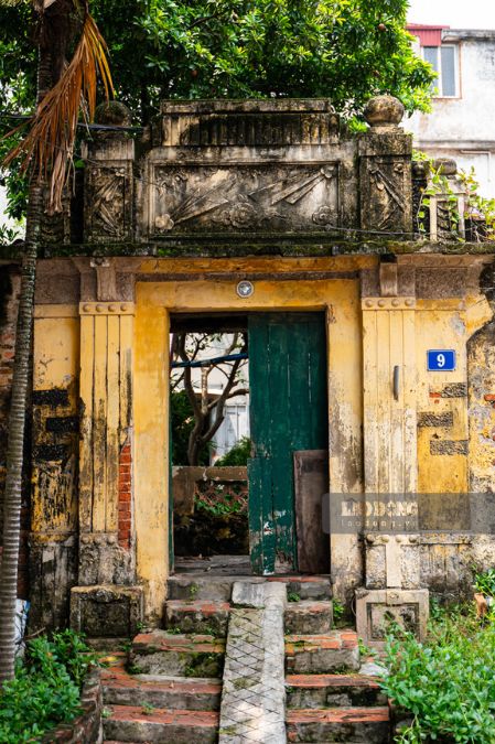 Làng Tây Mỗ mang nét đẹp cổ kính. Ảnh: Ngọc Hà