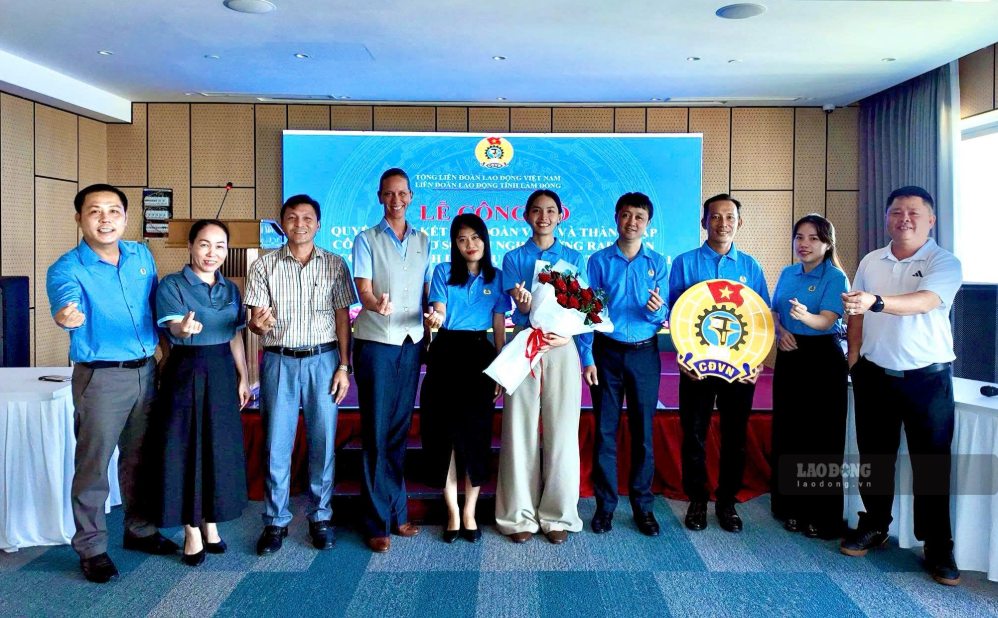Another grassroots trade union of non-state enterprises was established in Lam Dong. Photo: Duy Tuan