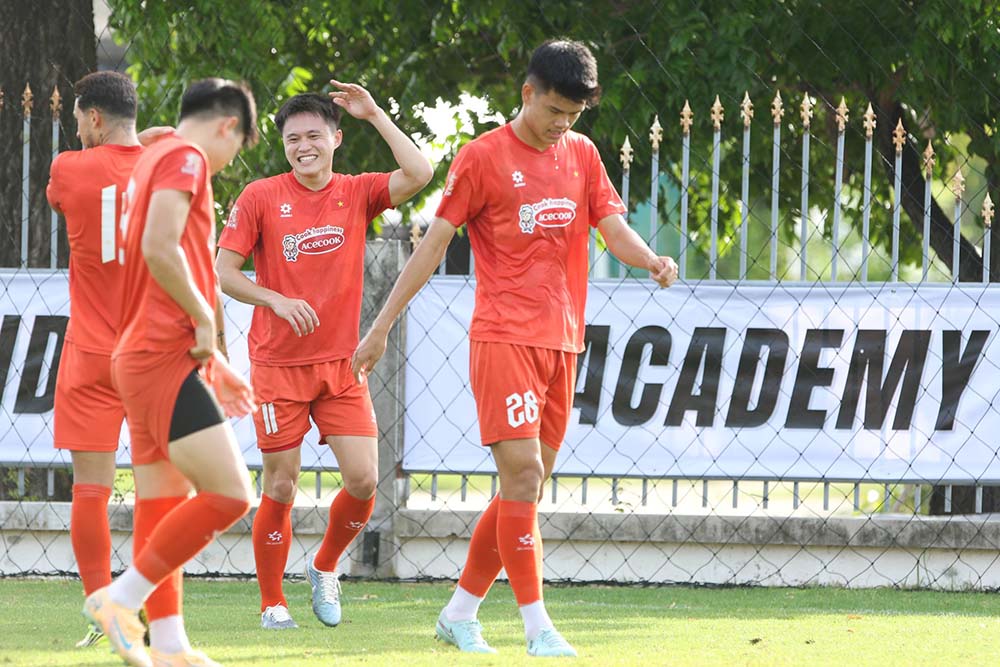 Đội tuyển Việt Nam duy trì cường độ tập luyện cao tại Chonburi trước ngày ra quân ở ASEAN Cup 2026. Ảnh: VFF.