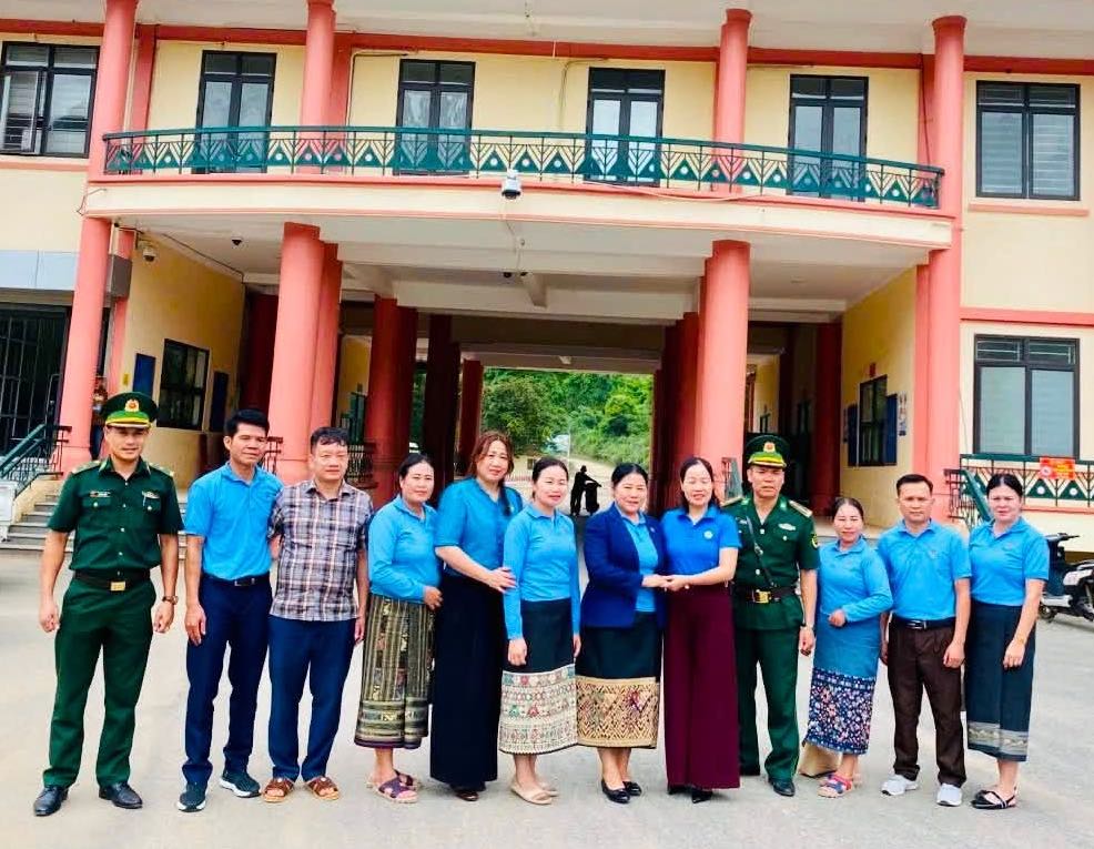 The visit and working trip aims to strengthen cooperation between the Thanh Hoa Provincial Labor Federation and the Hua Phan Provincial Trade Union Union (Laos). Photo: Thanh Hoa Trade Union