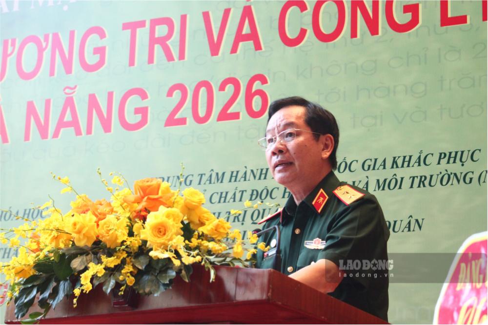 Trung tướng Nguyễn Hữu Chính, Chủ tịch Hội Nạn nhân chất độc da cam/dioxin Việt Nam. Ảnh: Thanh Huyền