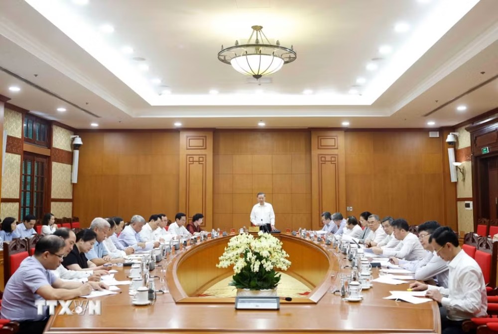 Tổng Bí thư, Chủ tịch nước Tô Lâm chủ trì cuộc làm việc, hôm 8.7. Ảnh: TTXVN
