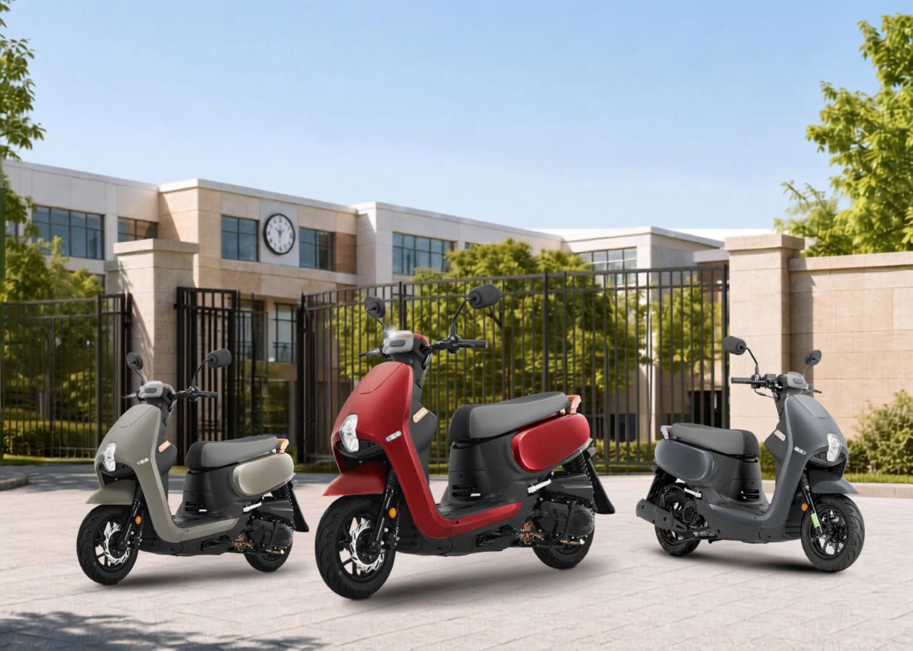 SYM Priti 50cc scooter line launches 3 new colors: red, brown and black, meeting the needs of students before the new school year. Photo: Provided by DN.