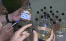 Tricks of the fake perfume production line have just been dismantled. Photo: Thanh Hoa Provincial Police